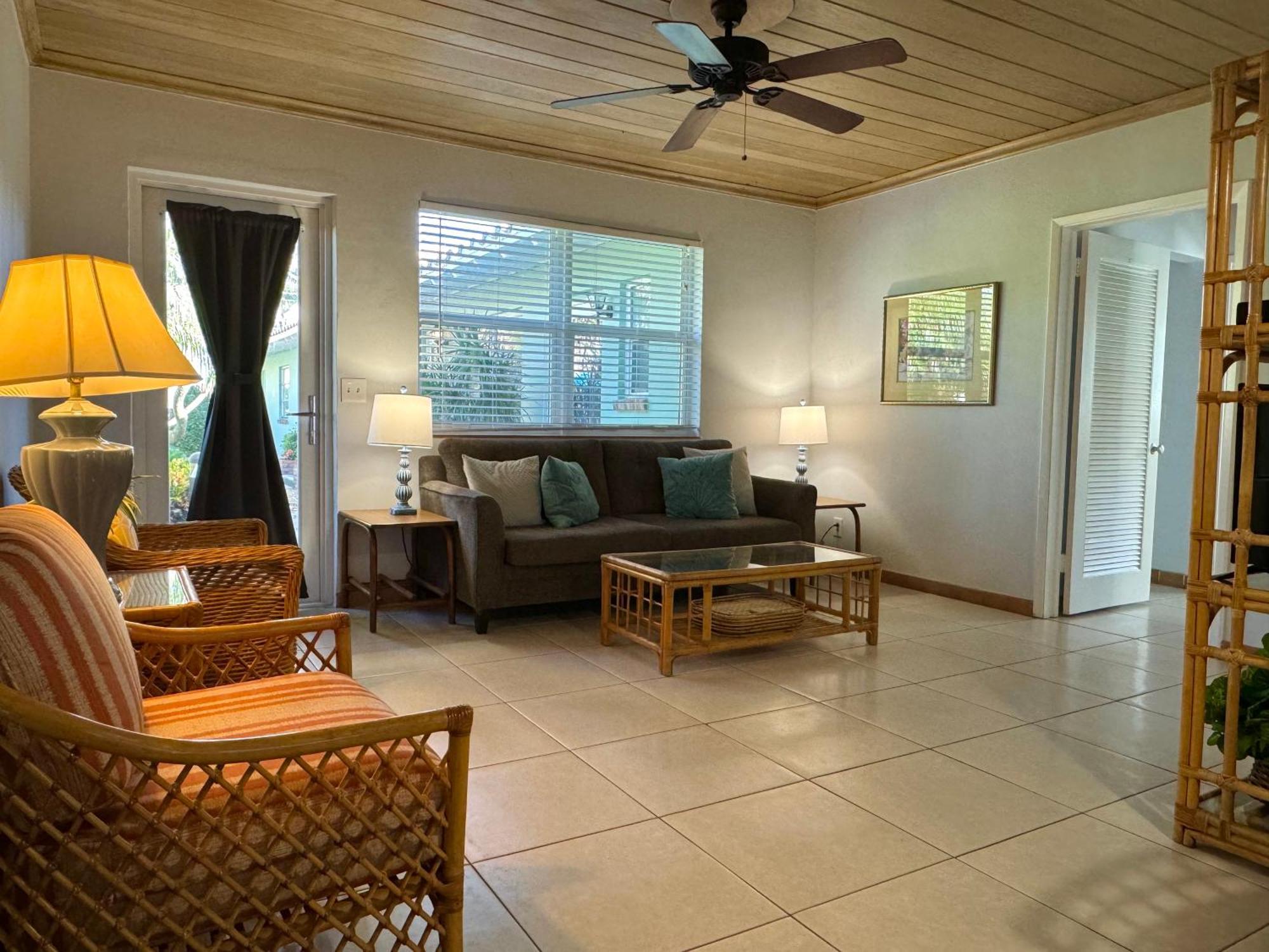 The Grove Beach Condominiums Delray Beach Eksteriør billede
