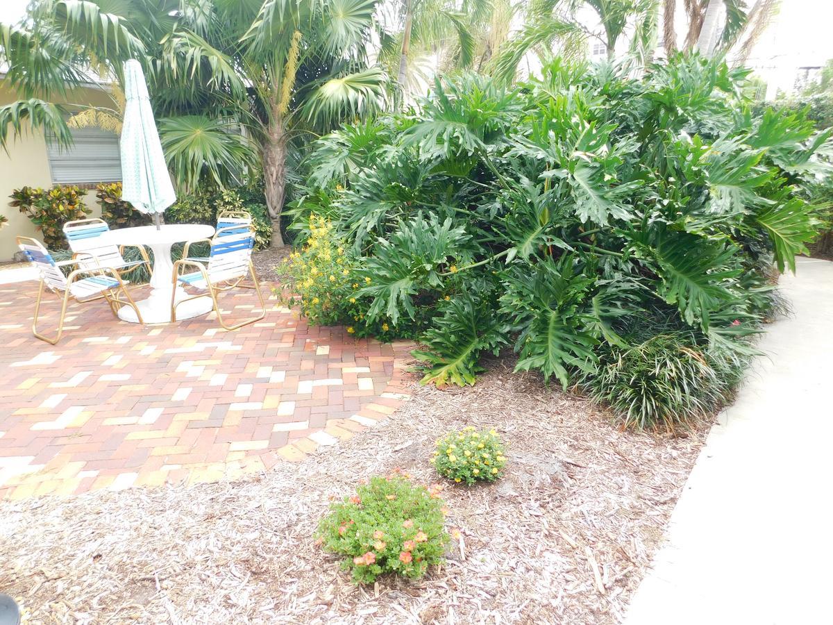 The Grove Beach Condominiums Delray Beach Eksteriør billede